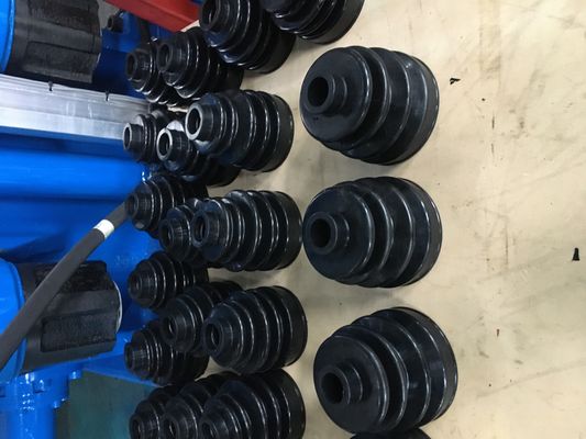 Μηχανή εμβολιασμού καουτσούκ 400 τόνων Μηχανή επεξεργασίας καουτσούκ για κάλυψη σκόνης αυτοκινήτων