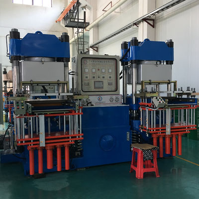 Δύο τραπέζια 250 τόνων Clamp Force Vacuum Compression Molding Machine με 2 αντλίες